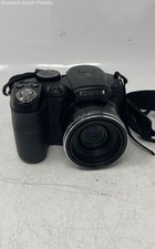 Fujifilm Finepix S1800 18x Optical Zoom Digital Camera Not Tested Needs Battery