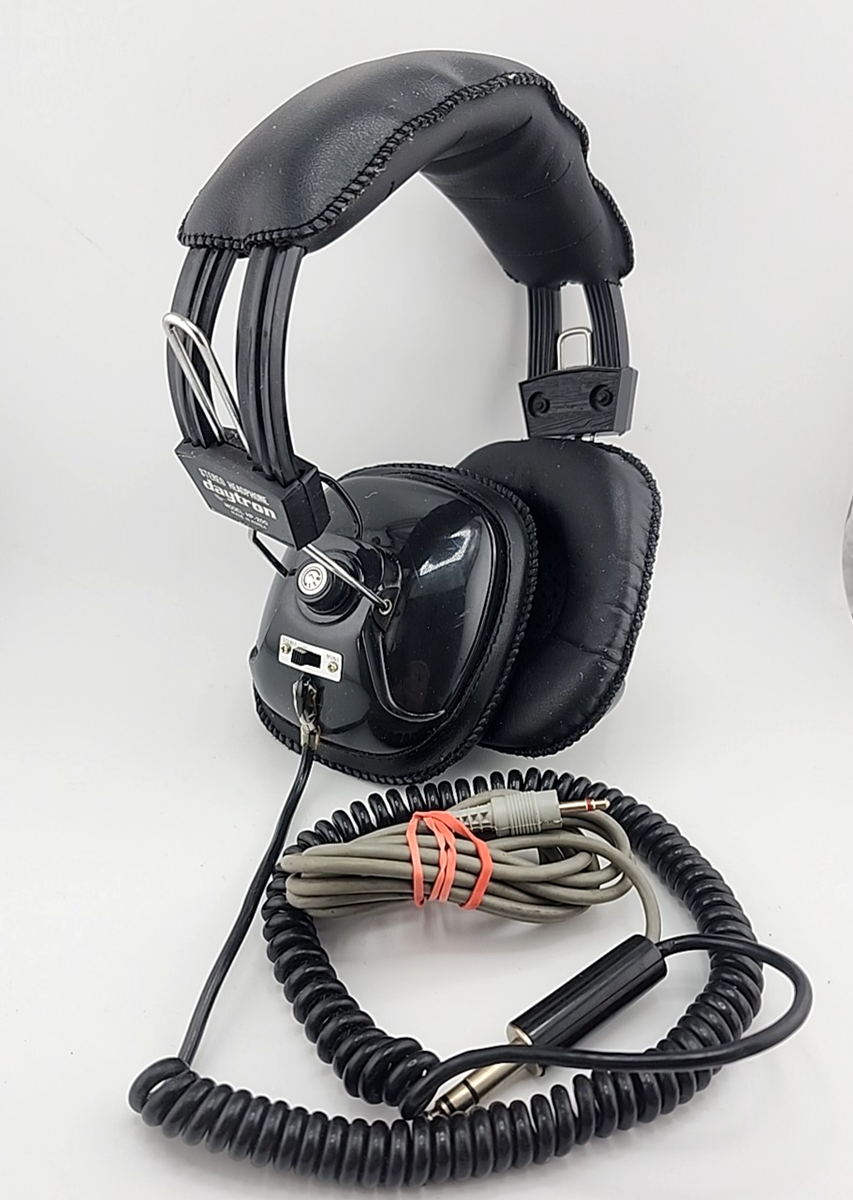 Vintage 1970's Daytron HP-200 stereo headphones w/ 2 Different