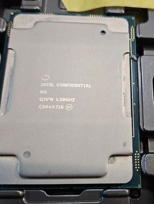 Intel Xeon QJVW 1.50GHz LGA3647 Server CPU Intel Confidential ES/QS