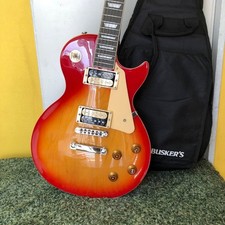 Buskers bass guitars, electric guitars