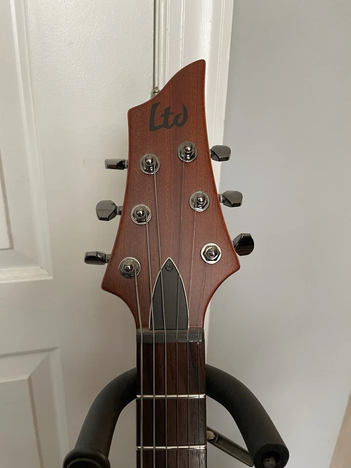 ESP LTD FX-360 com captadores ativos EMG 81/85 - Imagem 4 de 4