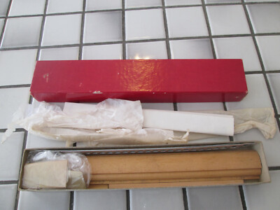  very old silver sides j.c.models wood/metal passenger car HO SCALE ////