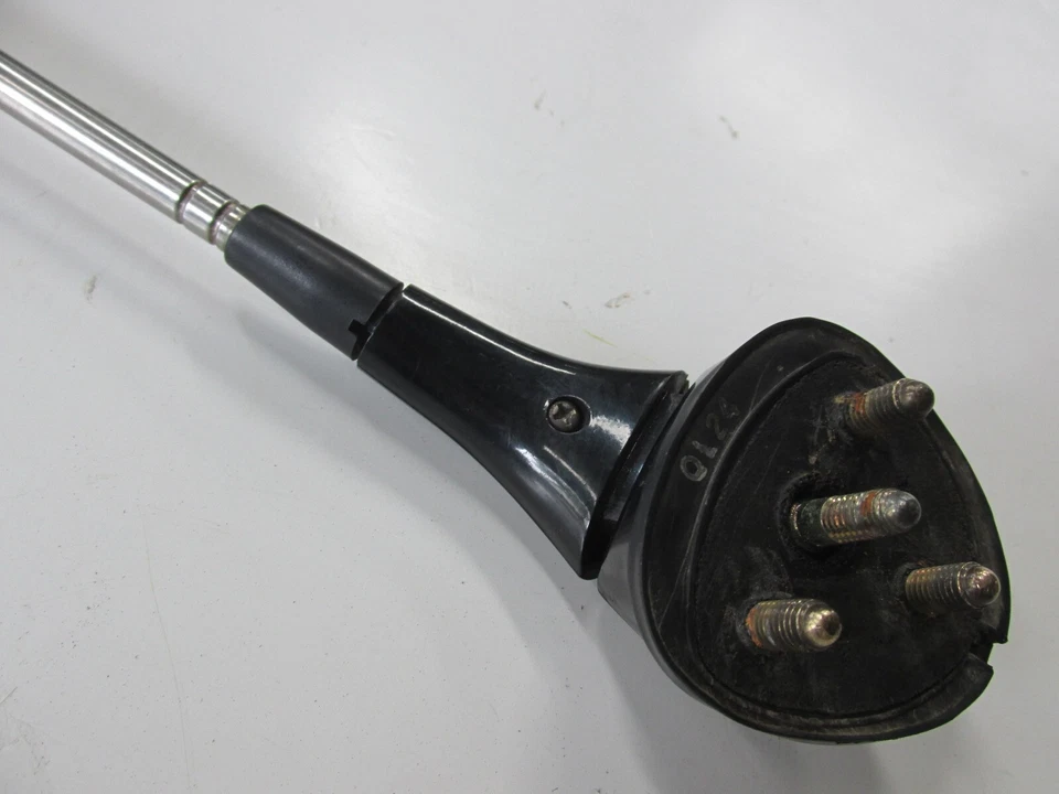 JDM Daihatsu Mira L200S Roof Mount Antenna - Image 4 of 4