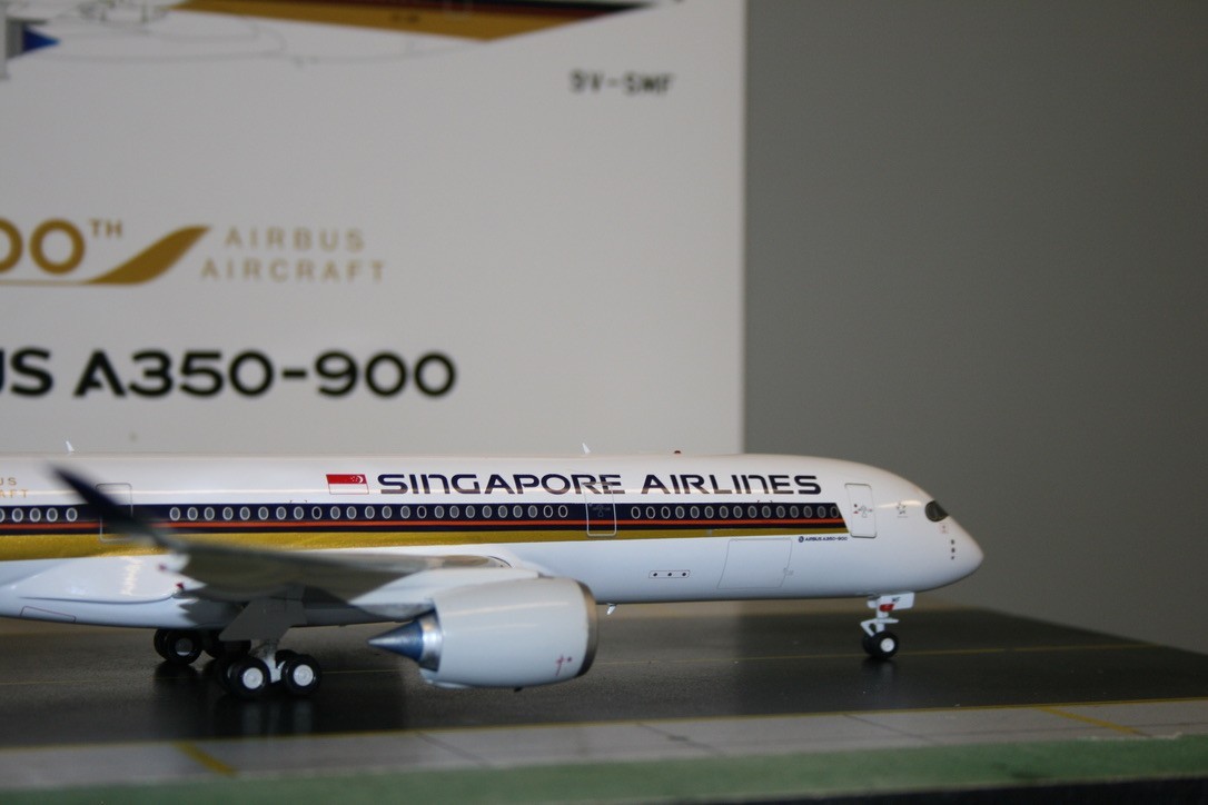 J-Fox 1:200 Singapore Airlines Airbus A350-900 9V-SMF (JF-A350-9