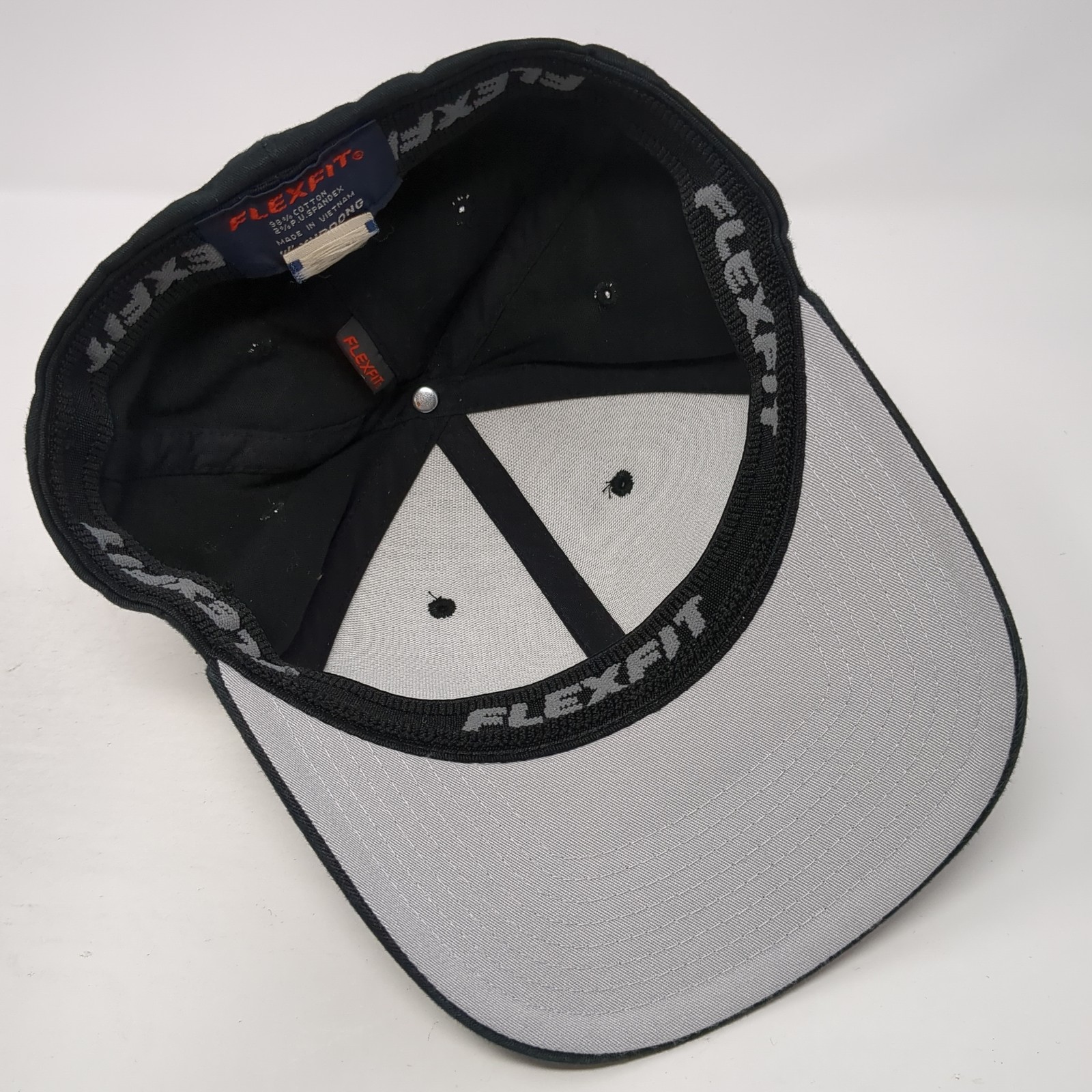 Yakima Fitted Hat Solid Black Medium Embroidered … - image 7