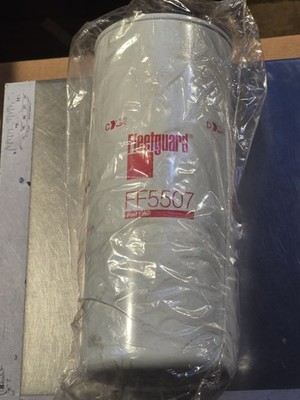 New Genuine Fleetguard FF5507 Fuel Filter