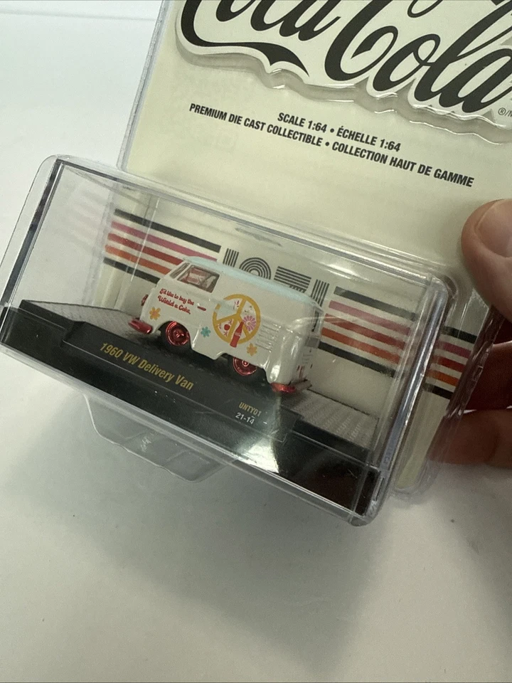 M2 Machines Coca Cola Coke 1960 VW Volkswagen Delivery Van Diecast Chase /750 - Image 2 of 4
