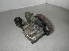 Pompe direction assistée Nissan 100 NX