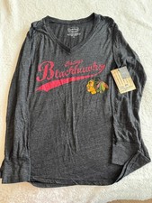 Chicago Blackhawks NHL Hockey T Shirt Womens XL Majestic Threads Long Sleeve NWT
