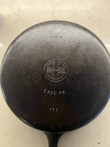 Griswold #8 Cast Iron Chicken Fryer 777, w/Small Logo and Matching Lid 1098