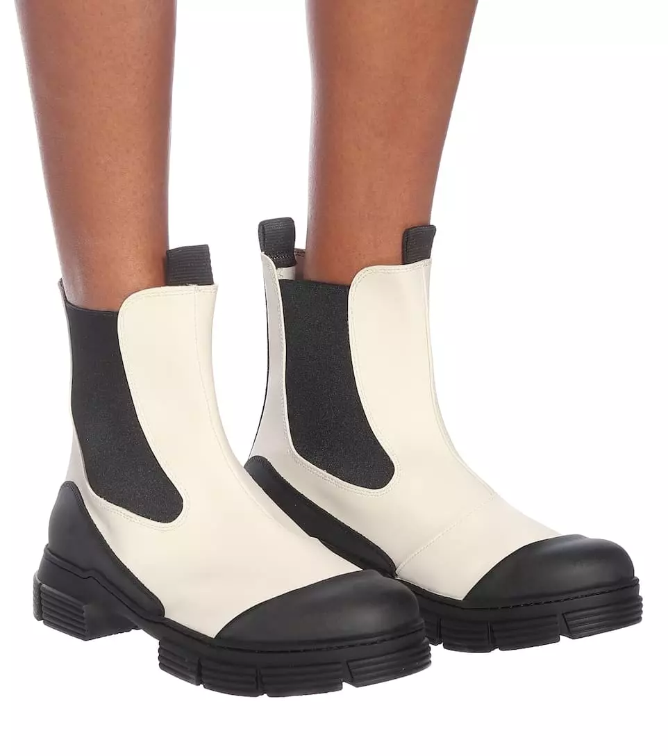 NEW Ganni Recycled Rubber City Chelsea Boots BRAZILIAN SAND US 7, 10 $245
