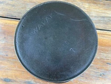 Wapak Cast Iron #7 Flat Bottom Kettle