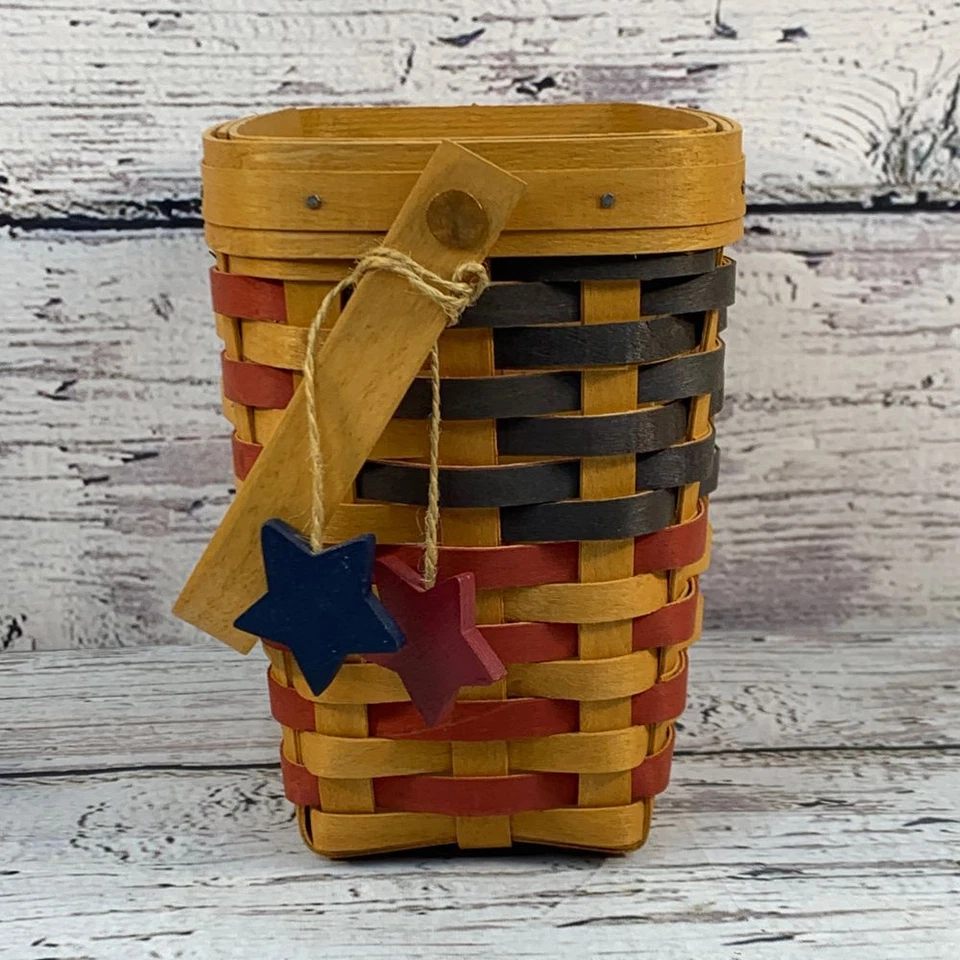 Longaberger 25th Anniversary Basket 1973-1998 Collector American Flag Liner - Image 3 of 4