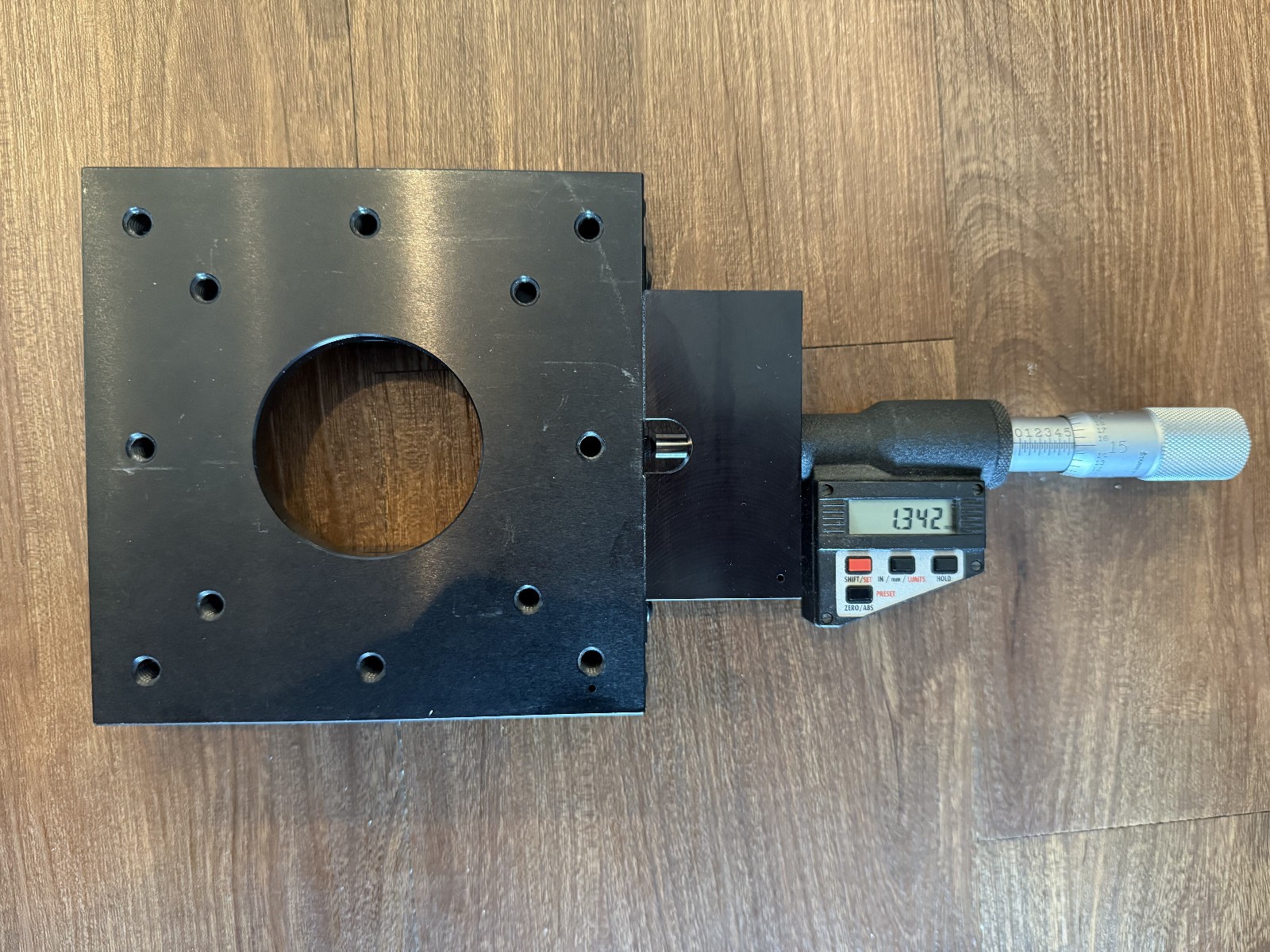 Parker 4450-DM Ball Bearing Linear Stage Slide Positioner w/ Digital Micrometer