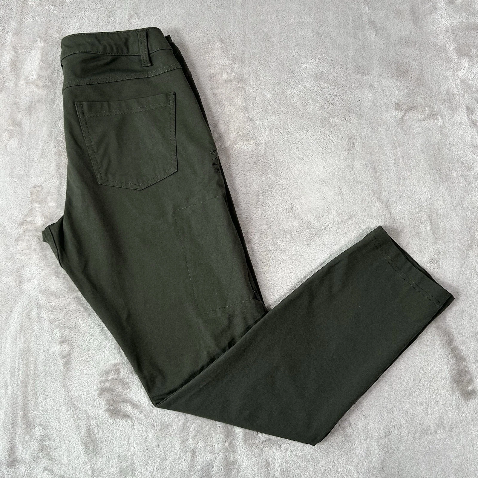 BYLT Everyday Pant 2.0 Men 32 Green Performance Stretch Premium Basic Chino Tech
