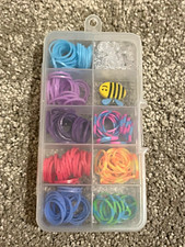 Opaski krosnowe Bransoletka Zestaw do produkcji biżuterii Charmsy, klipsy i plastikowe pudełko organizer
