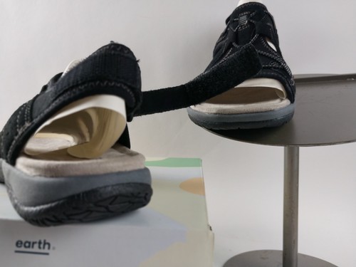 EARTH ORIGINS SPORT SANDLE Black Suede W Fabric W 8.5 Adjustable Back Nib - Picture 7 of 21