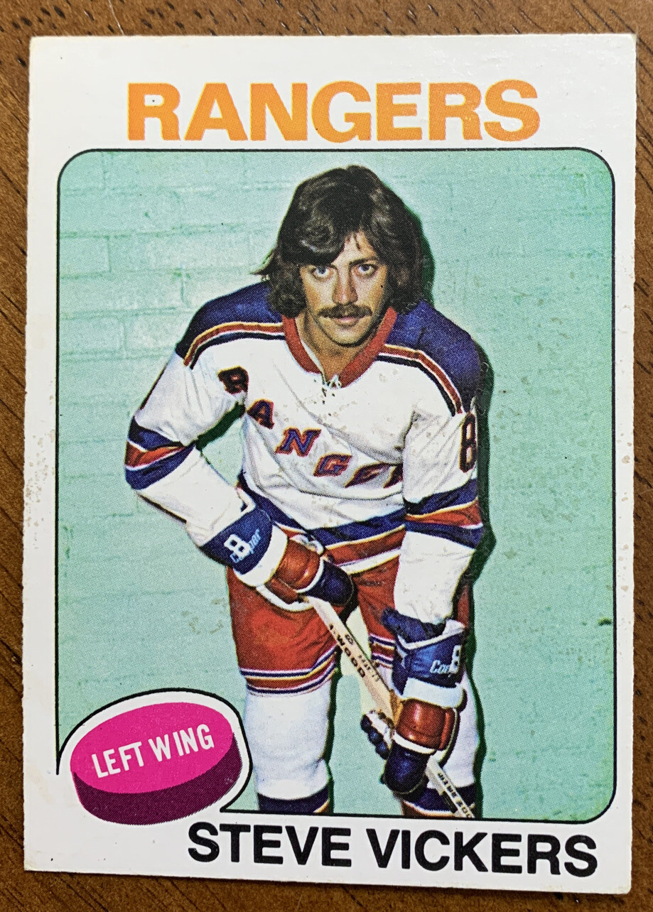 1975-76 O-Pee-Chee Hockey - #19 Steve Vickers - New York Rangers