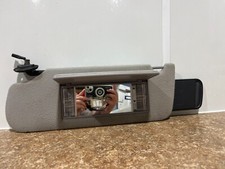 1996 Jeep Grand Cherokee Limited Left Driver Side Sunvisor. Lighted 1996 Jeep Grand Cherokee Limited Left Driver Side Sunvisor. Lighted