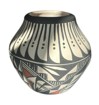 Acoma Pueblo Pottery Bowl Signed dsa Acoma, N.M. 5''