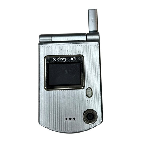 Pantech PG - C300 - Silver Cingular Flip Phone No Cord Parts Only