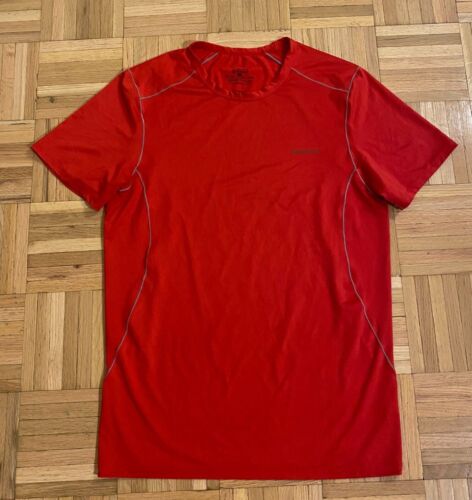 Patagonia Mens Red Activewear Compression Hiking Athletic Shirt Sz Medium
