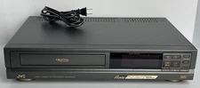 JVC HR-D55OU Video Cassette Recorder VCR GREAT DISPLAY CLEAN WORKS GREAT!