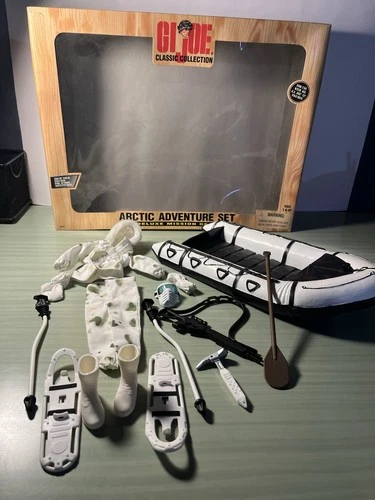 GO Joe Classic Collection Arctic Adventure Set Deluxe Mission Gear 1998