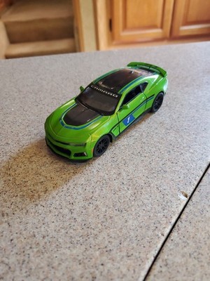 Kinsmart 2017  Green  Chevrolet Camaro ZL1 Livery Edition Diecast Car 1:38