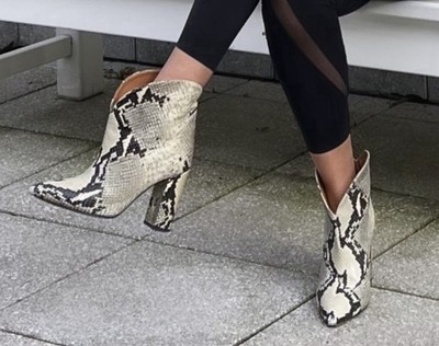 Piton Leather Ankle Boots With Heel