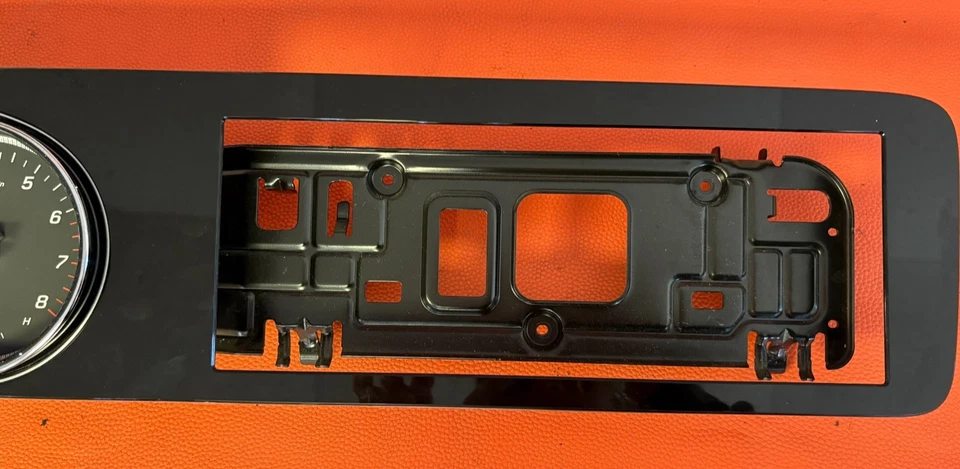 2018 OEM MERCEDES BENZ E300 SPEEDOMETER CLUSTER W 49K MILES - Image 4 of 4