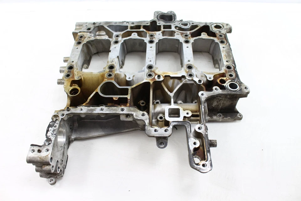 VW TOUAREG 2006-2009 4,2 L - Montaje del cigüeñal/bloque inferior del motor 079103032BM Foto 2 de 4