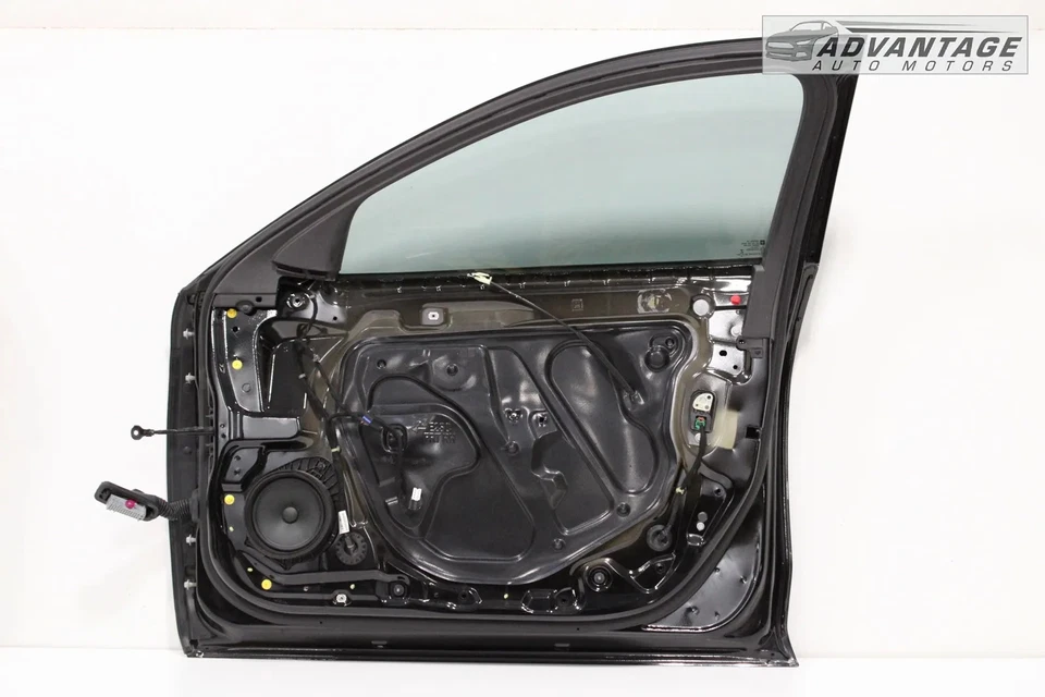 Chevy Malibu 2016-24 puerta delantera derecha carcasa negra meet hervidor metálico OEM Foto 2 de 4