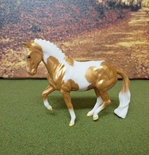 Breyer Gold Pinto Valegro Stablemate Tsc2026 Rare Chase Piece 