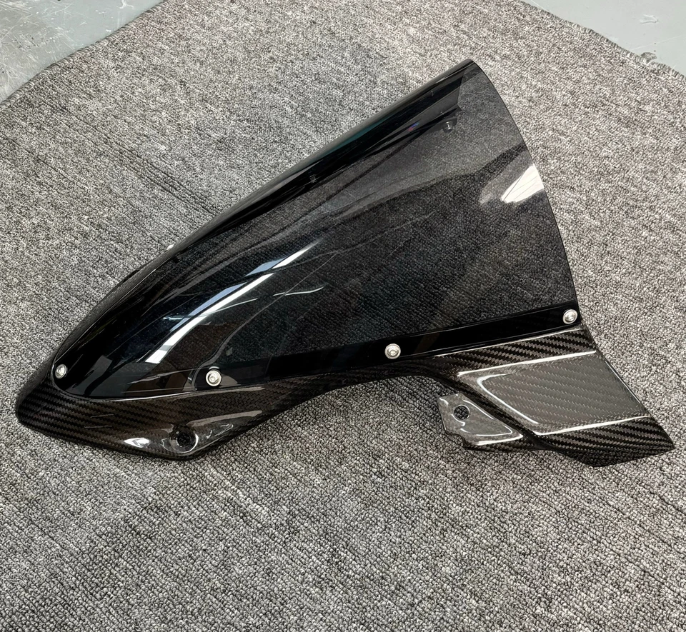 Fairing Smoke Screen Windshield for BMW S1000RR M1000RR 2019-2025 Carbon Fiber - Image 4 of 4