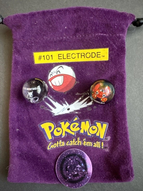 VINTAGE POKÉMON MARBLES BAG COIN LOT Alakazam Purple Sparkle Flip Coin MEWTWO 50