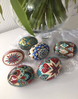 Easter Eggs Hand-painted Wooden Eggs in gift box set of 3 Easter Decorations