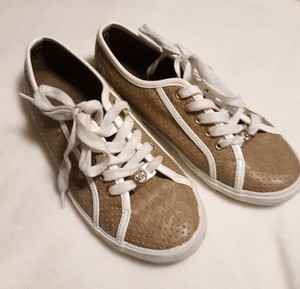 mk tennis shoes