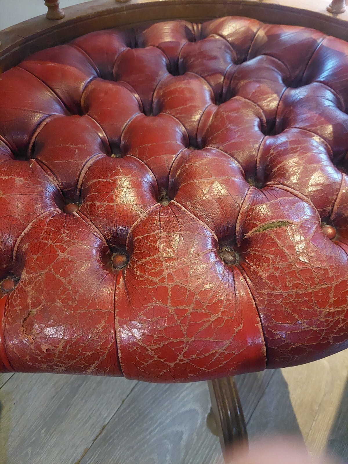 Hillcrest Chesterfield Revolving Captain's Swivel Chair Adjustable Height eBay