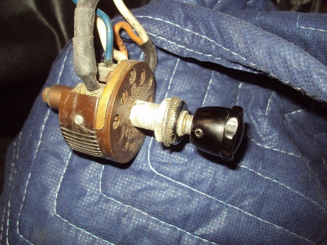 Maserati 3500 3500GT 3500GTI  Headlight dimmer switch knob