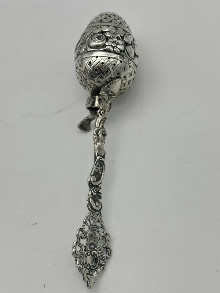 Tea Ball Infuser Spoon. German 800 Silver. Repousse Floral, Pierced Handle. 6" - Image 4 of 4