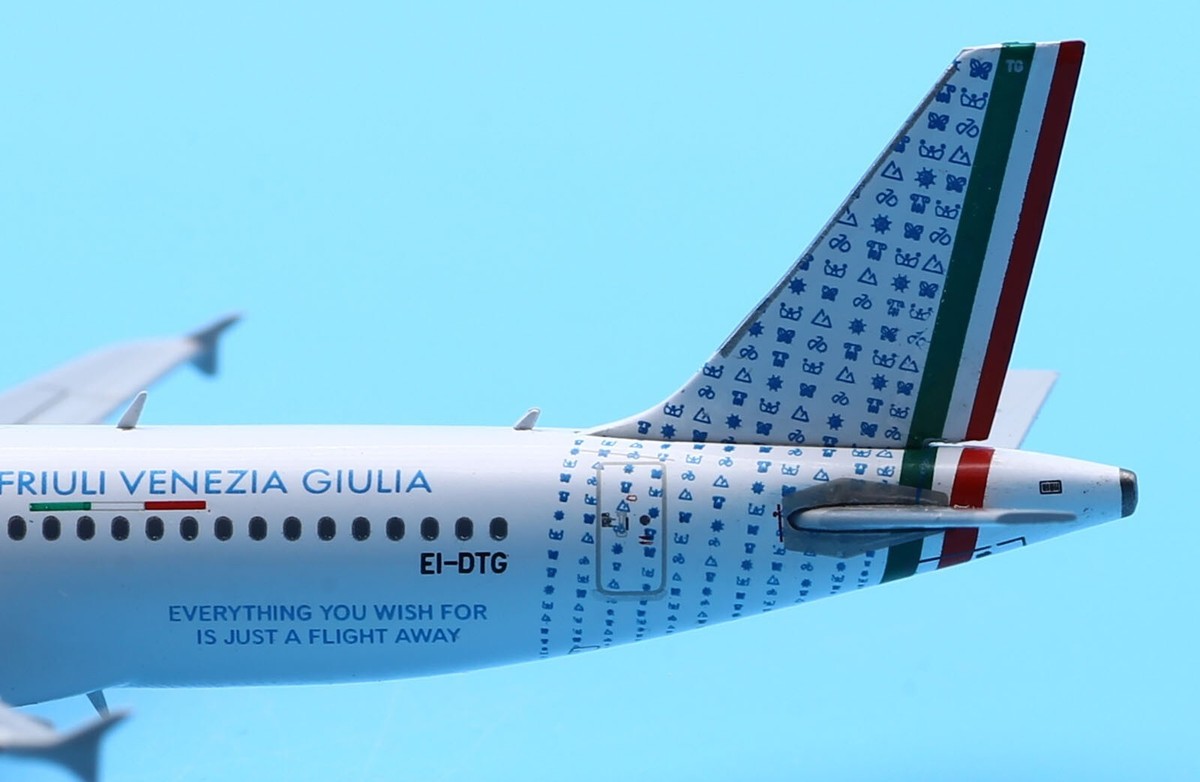 JC Wings 1:400 XX40138 ITA Airways Airbus A320 Diecast JC Wings 1:400 XX40138 ITA Airways Airbus A320 Diecast