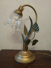 Jolie lampe de table ou de bureau tulipe