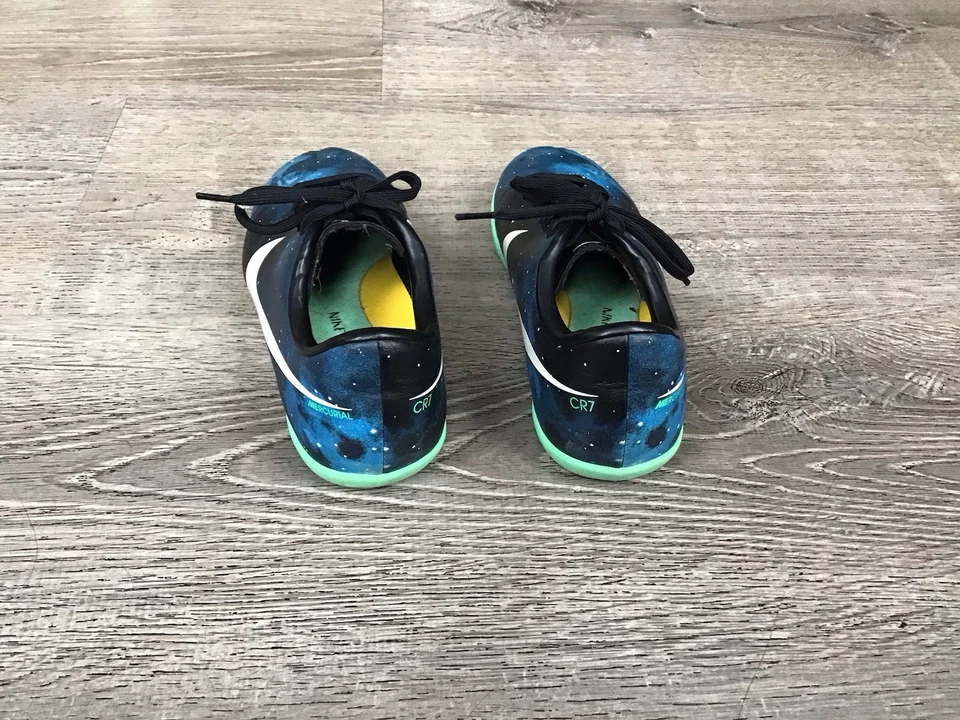 Zapato de fútbol sala Nike Mercurial Victory IV IC CR7 580474-403 Nike Jr talla 2,5 años Foto 3 de 4