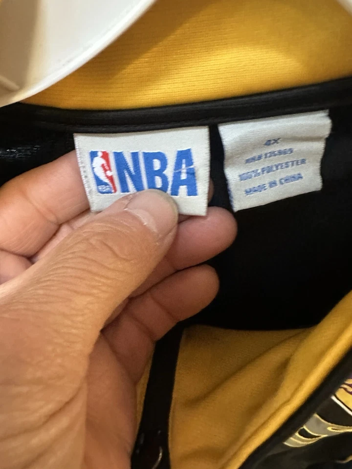 Majestic Los Angeles Lakers Warm Up Basketball Black Jacket NBA Size 4XL - Image 3 of 4