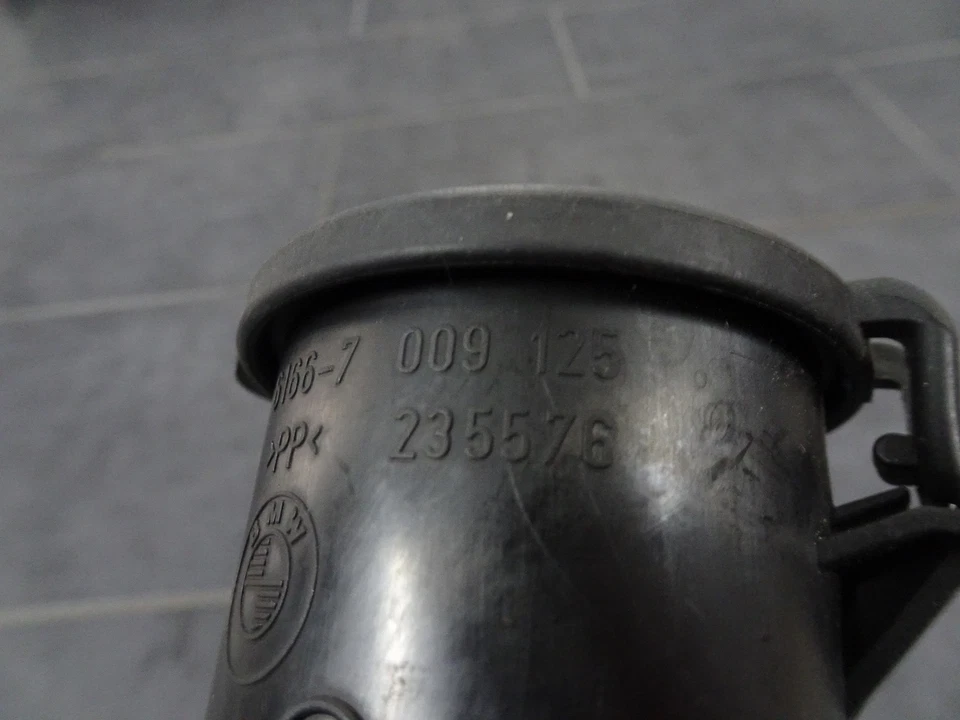 Befüllkanal Waschbehälter BMW 7er E65 E66 Einfüllstutzen Füllschlauch 7009125 - Bild 2 von 2