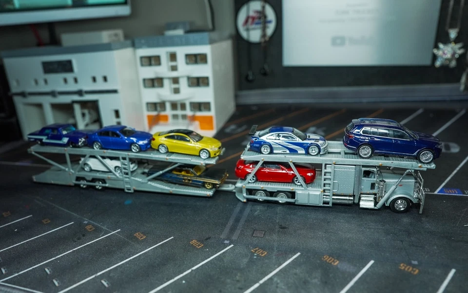 DCP 1/64 Peterbilt 389 TRANSPORTE PARA CARROS HECHO A MEDIDA Foto 3 de 4