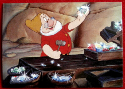 Walt Disneys SCHNEEWITTCHEN - Karte #26 - DOPEY NIMMT ZWEI GROSSE DIAMANTEN AUF - Skybox