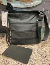 BAGGALLINI Big Zipper Bagg w/Wristlet RFID LZP474CLFS Charcoal RFID MSRP $85