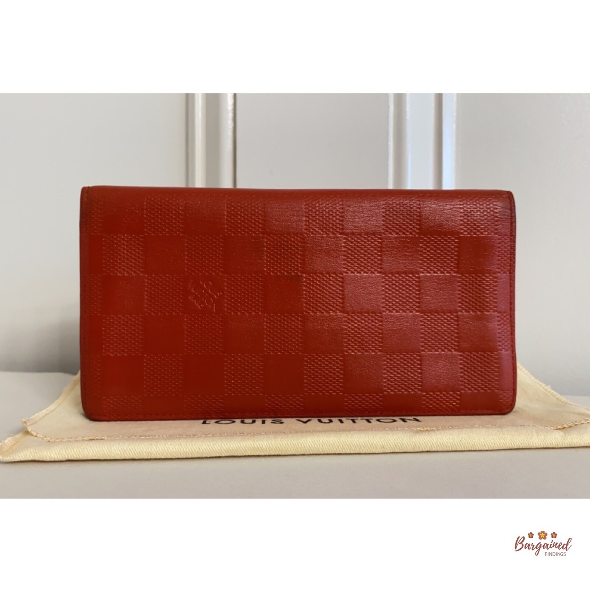Authentic Louis Vuitton Red Damier Infini Leather Brazza Authentic Louis Vuitton Red Damier Infini Leather Brazza